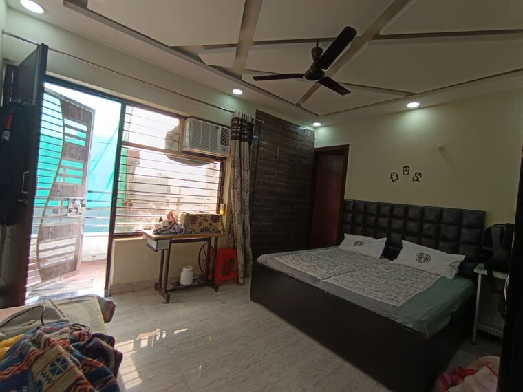  Parking, green fields colony 2 Bedroom 1050 Sq.Ft. Builder Floor In Green Fields Colony Faridabad 10256912