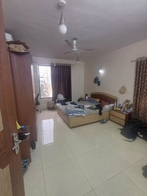 Living Room in 2.5 BHK Apartment at Camelot Society, Viman Nagar – for Rent