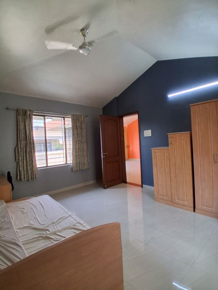 Bedroom, kirti-elegant 3 Bedroom 2400 Sq.Ft. Apartment In Baner Pune 10256966