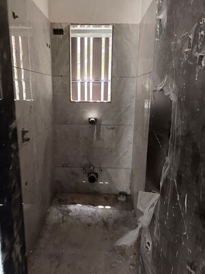 Master Bedroom in 3 BHK Apartment at Hari Niketan, Khar West – for Sale