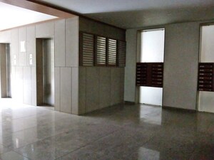 Room in 3 BHK Apartment at Gala Eternia, Thaltej – for Rent