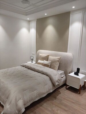 Bedroom in 4 BHK Builder Floor at Ireo City Plots, Sector 60 – for Sale