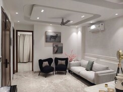 4 BHK + Servant Room Builder Floor For Sale in Ireo City Plots