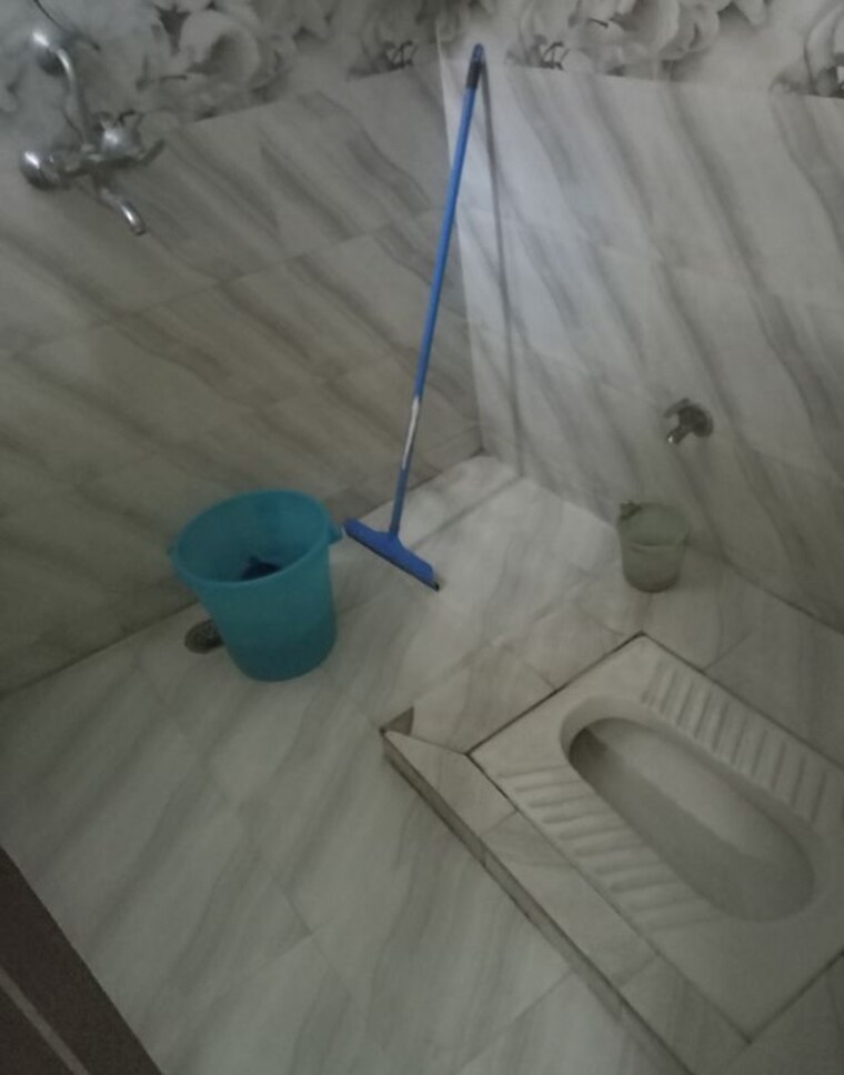 Bathroom, aliganj 2 Bedroom 1210 Sq.Ft. Independent House In Aliganj Lucknow 10257136