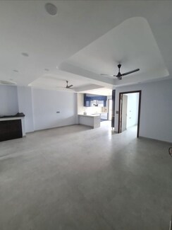 3 BHK + Servant Room Apartment For Rent in Raheja Vedaanta