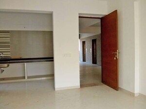 Room in 3 BHK Apartment at Gala Eternia, Thaltej – for Rent