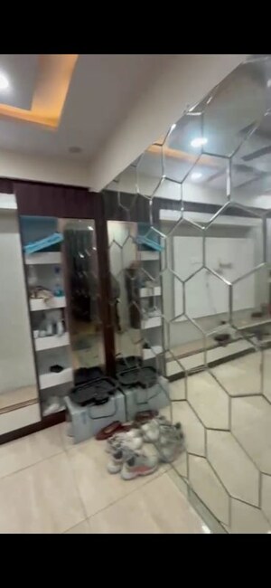 2.5 BHK Apartment For Rent in Radhey Krishna Casa Green I, Sector 16 Greater Noida