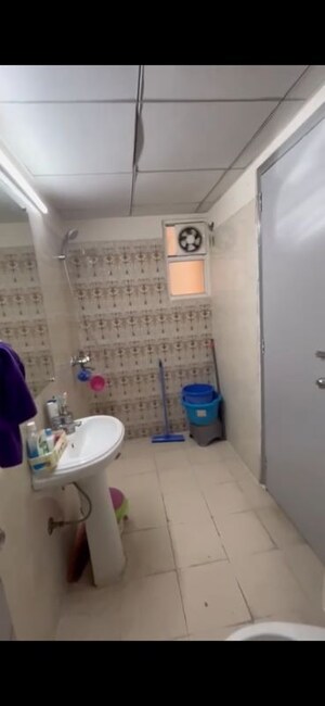 Bathroom in 2.5 BHK Apartment at Radhey Krishna Casa Green I, Sector 16 Greater Noida – for Rent