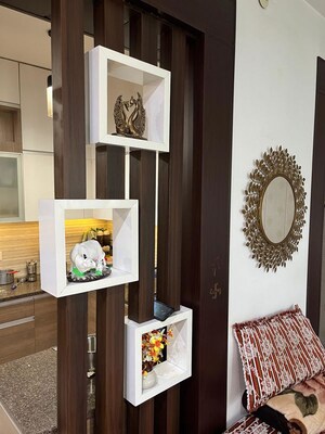 Furnished Amenities in 4 BHK Apartment at ABA Cleo County, Sector 121 – for Sale