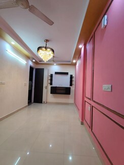 1 BHK + Extra Room Builder Floor For Rent in Govindpuri