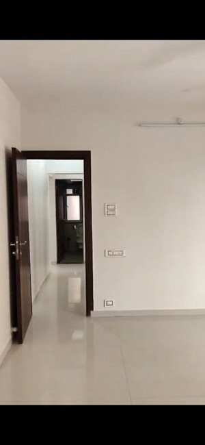 Room in 2 BHK Apartment at Kabra Vihang, Goregaon West – for Rent