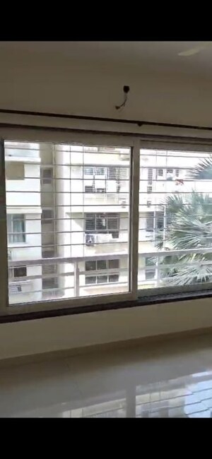 Room in 2 BHK Apartment at Kabra Vihang, Goregaon West – for Rent