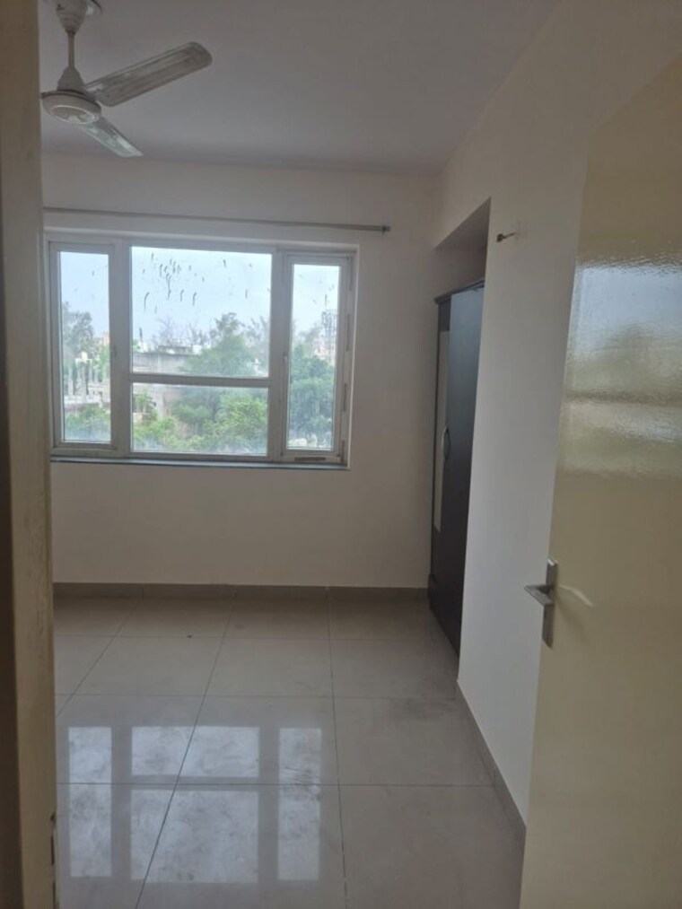 Room, mahindra-aura 2 Bedroom 990 Sq.Ft. Apartment In Sector 110a Gurgaon 10257249