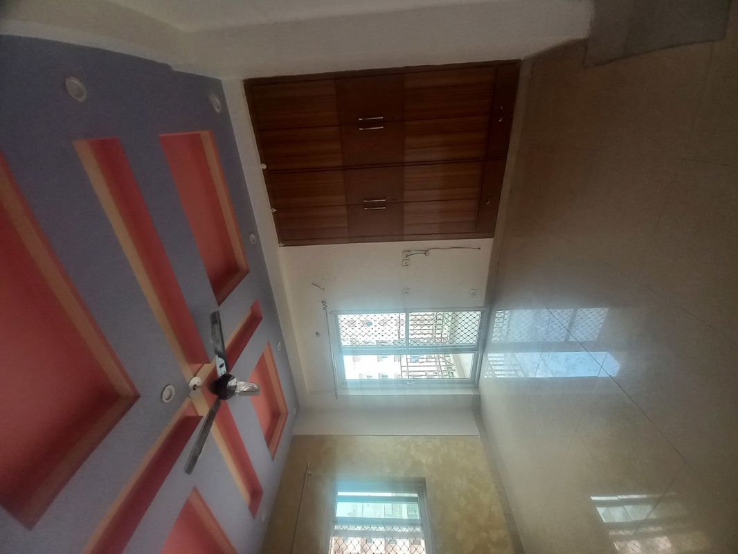 4 BHK + Pooja Room,Servant Room,Extra Room 2450 Sq.Ft. Apartment in Mahagun Moderne