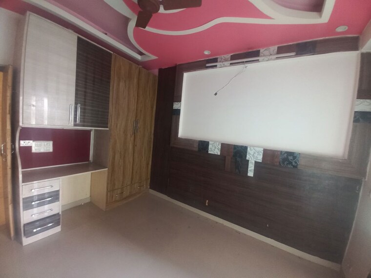 Kitchen, mahagun-moderne 4 Bedroom 2450 Sq.Ft. Apartment In Sector 78 Noida 10257242