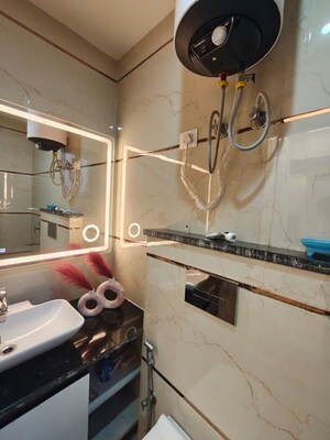 Team Area in 3 BHK Builder Floor at Sector 9 – for Sale