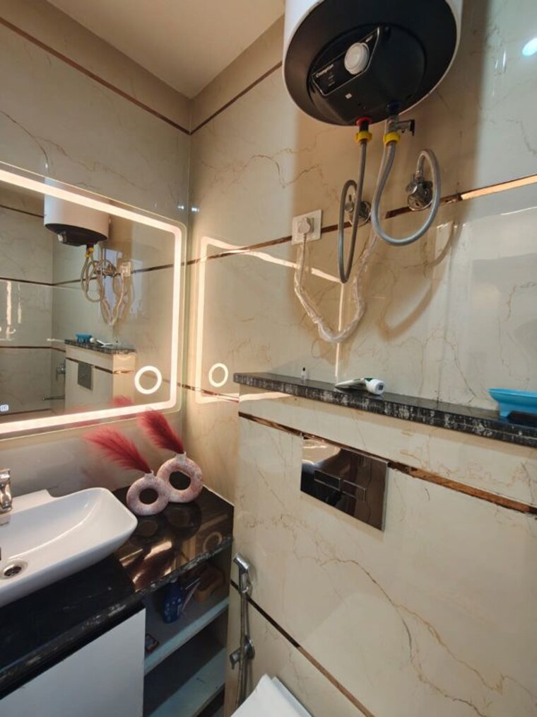 Team Area, sector 9 3 Bedroom 204 Sq.Yd. Builder Floor In Sector 9 Gurgaon 10257246