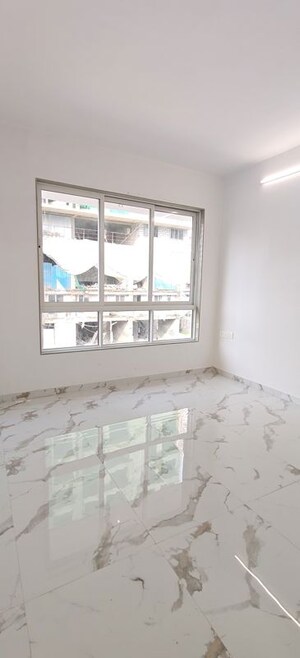 Room in 2 BHK Apartment at Dotom Isle, Malad West – for Sale