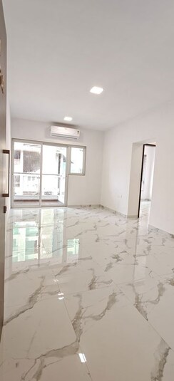 2 BHK Apartment For Sale in Dotom Isle