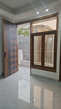 1 BHK Builder Floor For Rent in Saket