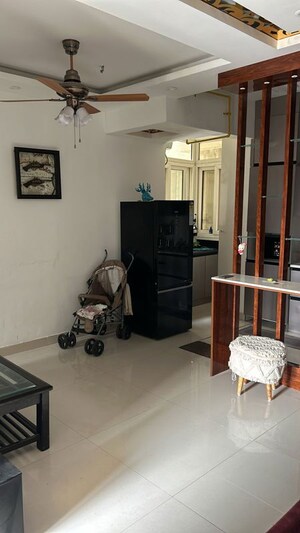 Room in 3 BHK Apartment at Rani Aakriti Shantiniketan, Sector 143 – for Sale