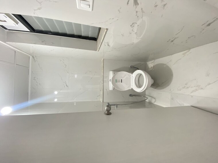 Bathroom, runwal-gardens-phase-3 1 Bedroom 349 Sq.Ft. Apartment In Dombivli East Thane 10257287