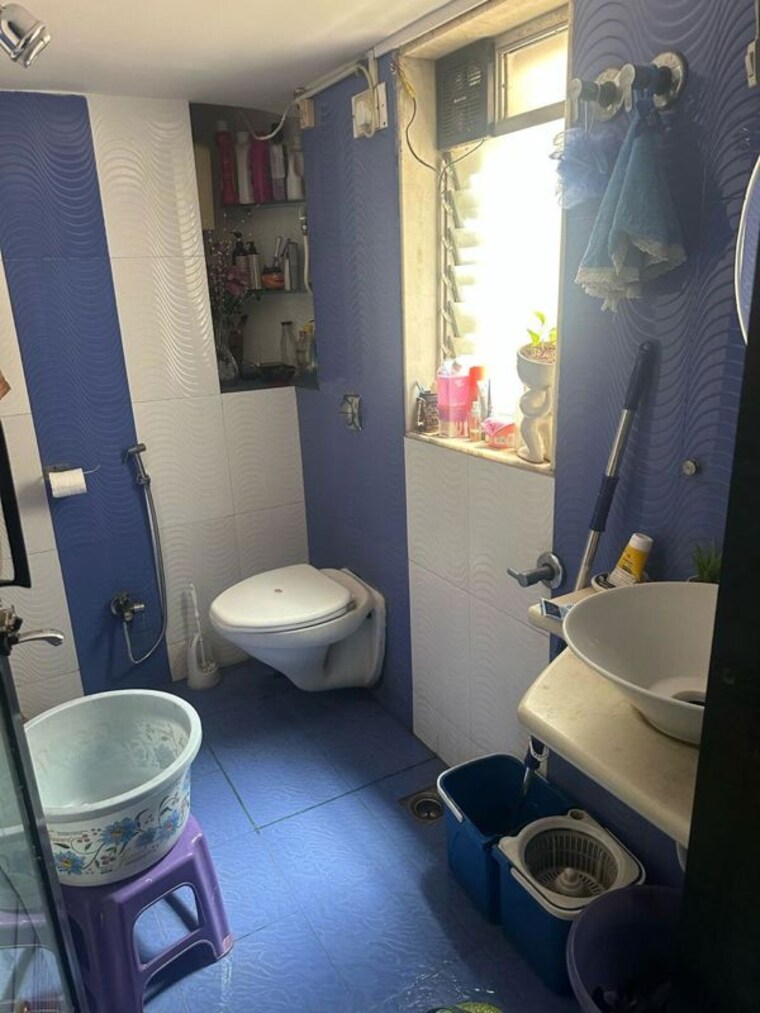 Bathroom, la-chapelle-apartment 2 Bedroom 770 Sq.Ft. Apartment In Malad West Mumbai 10257298