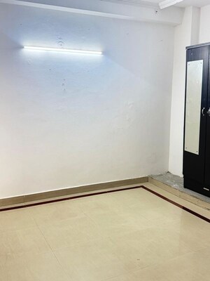 Room in 2 BHK Builder Floor at Saket – for Rent