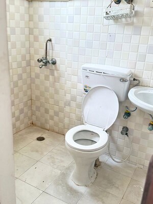 Bathroom in 2 BHK Builder Floor at Saket – for Rent