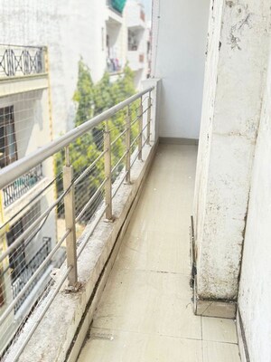 2 BHK Builder Floor For Rent in Saket