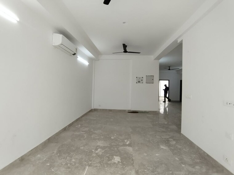 Room, ss-linden 4 Bedroom 2800 Sq.Ft. Builder Floor In Sector 84 Gurgaon 10257295