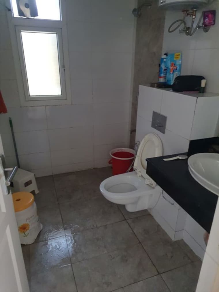 Bathroom, mahindra-aura 3 Bedroom 1615 Sq.Ft. Apartment In Sector 110a Gurgaon 10257327