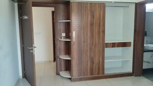 Room in 3 BHK Apartment at L&T Raintree Boulevard, Hebbal – for Rent