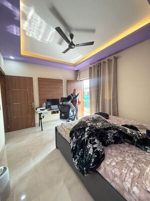 Bedroom in 1 RK Builder Floor at Kohli One Malibu Town, Sector 47 – for Rent