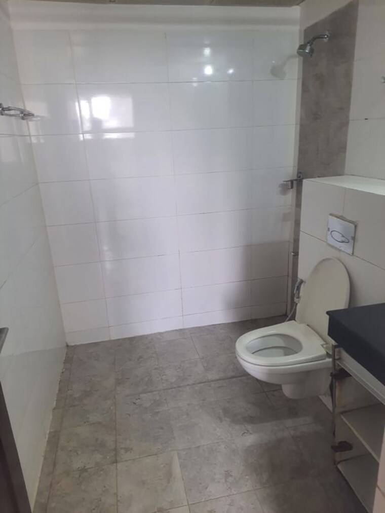 Bathroom, mahindra-aura 3.5 Bedroom 2442 Sq.Ft. Apartment In Sector 110a Gurgaon 10257352