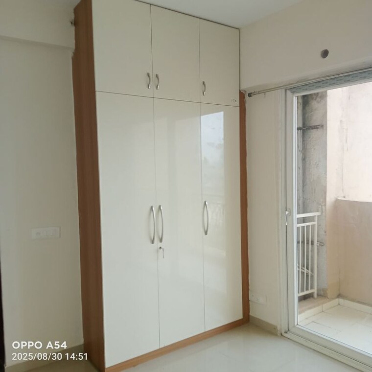 Room, mahagun-my-woods 2 Bedroom 935 Sq.Ft. Apartment In Sector 16c Greater Noida Greater Noida 10257330