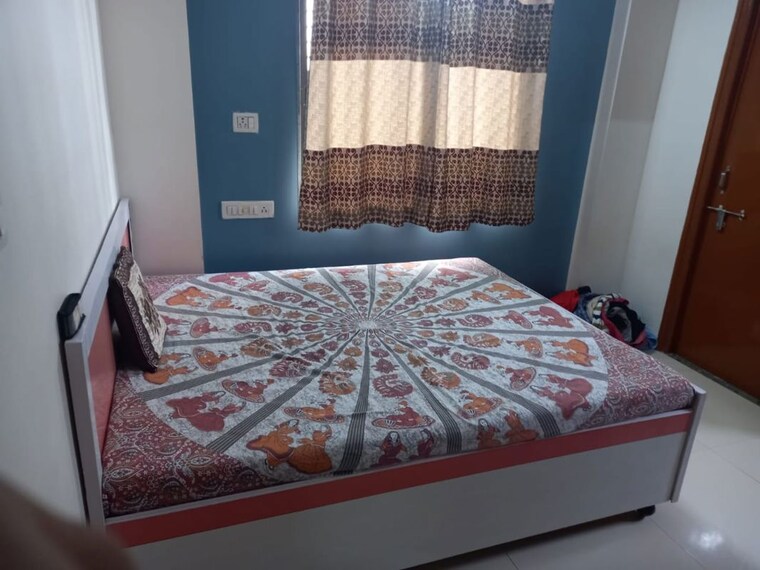Bedroom, new ranip 2 Bedroom 1000 Sq.Ft. Apartment In New Ranip Ahmedabad 10257345