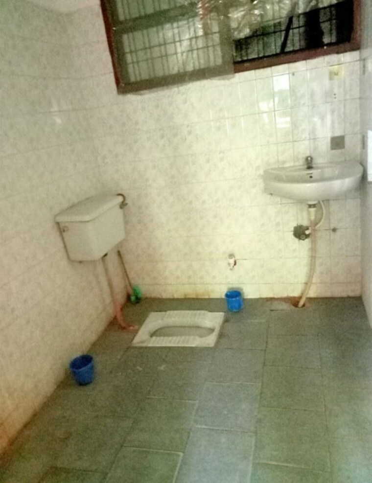 Bathroom, aliganj 1 Bedroom 1012 Sq.Ft. Villa In Aliganj Lucknow 10257392