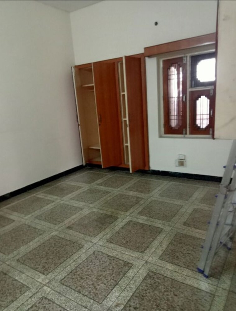 Room, aliganj 1 Bedroom 1012 Sq.Ft. Villa In Aliganj Lucknow 10257392