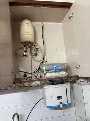 Furnished Amenities in 2 BHK Independent House at Sector 39 – for Rent