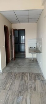 1 BHK 435 Sq.Ft. Apartment in Paramount Golfforeste