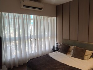 Bedroom in 2 BHK Apartment at Swapnalok Apartments Malad East, Malad East – for Rent