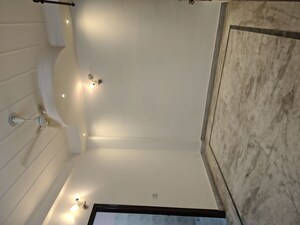 Room in 3 BHK Builder Floor at Raghav Apartments, Vaishali Sector 5 – for Sale