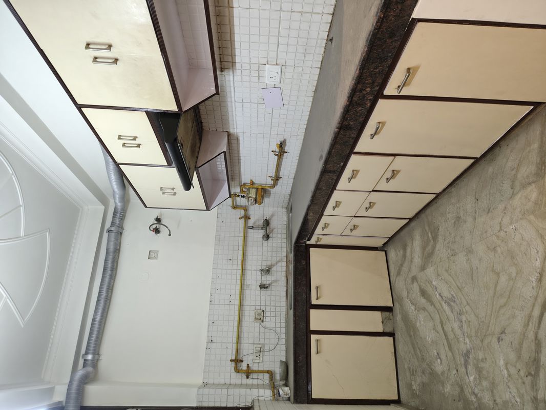 3 BHK + Pooja Room 1400 Sq.Ft. Builder Floor in Raghav Apartments