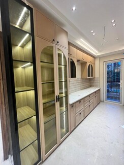 4 BHK + Pooja Room,Servant Room Builder Floor For Sale