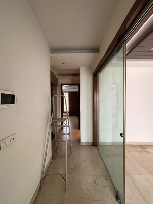 Building Lobby in 3 BHK Builder Floor at Delhi Cantonment – for Rent