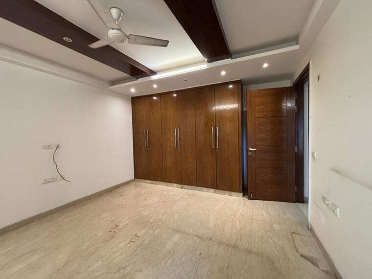 Bedroom, delhi cantonment 3 Bedroom 200 Sq.Yd. Builder Floor In Delhi Cantonment Delhi 10257682