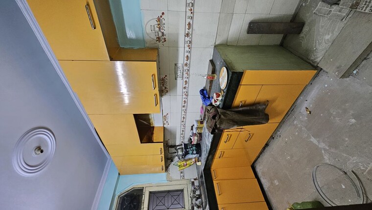 Kitchen, dilshad colony 2 Bedroom 850 Sq.Ft. Apartment In Dilshad Colony Delhi 10235310