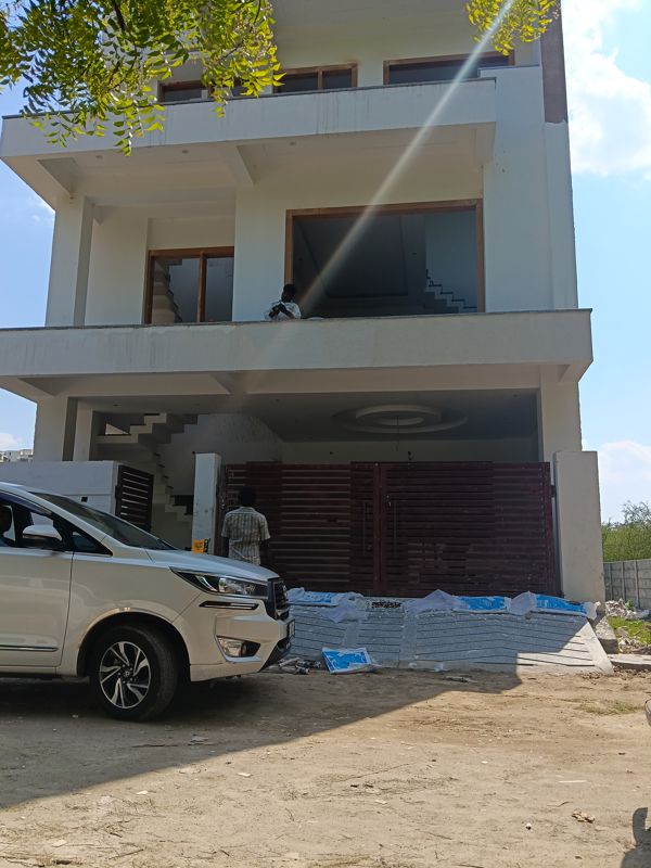 6 BHK + Pooja Room,Servant Room,Study Room Independent House For Sale in Sushant Golf City