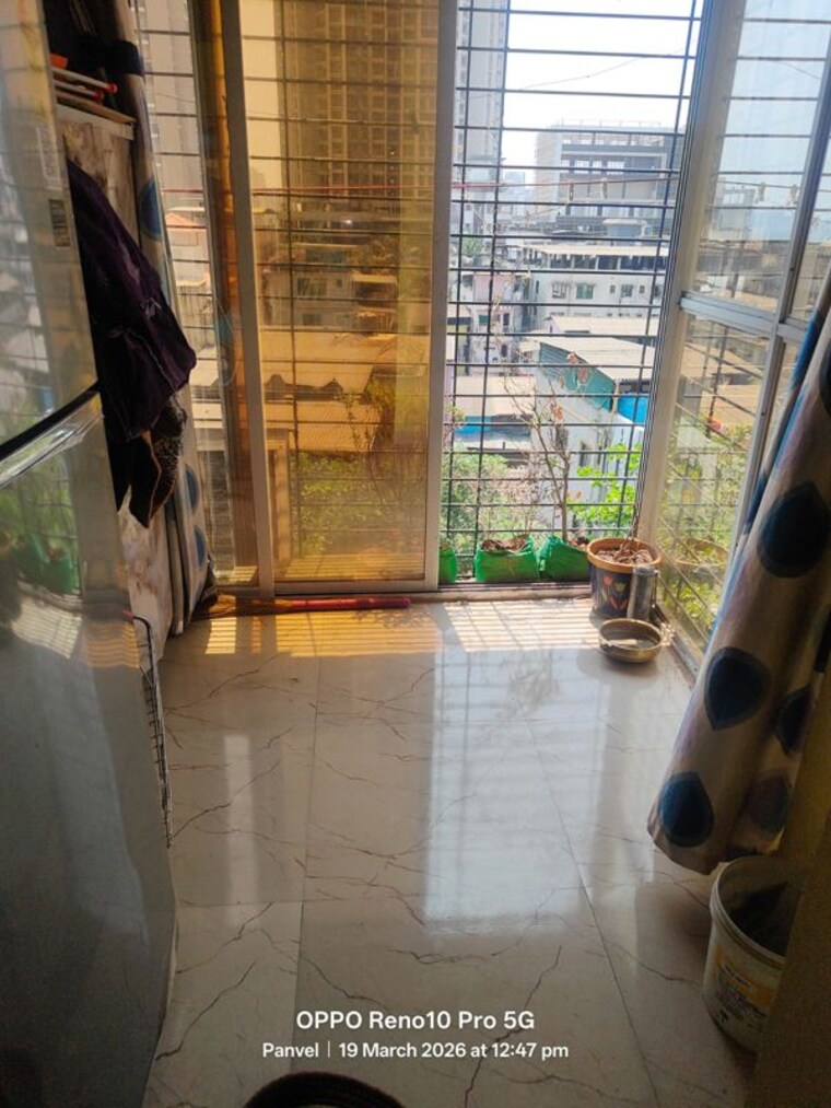 Balcony, kharghar 1.5 Bedroom 500 Sq.Ft. Apartment In Kharghar Navi Mumbai 10257838